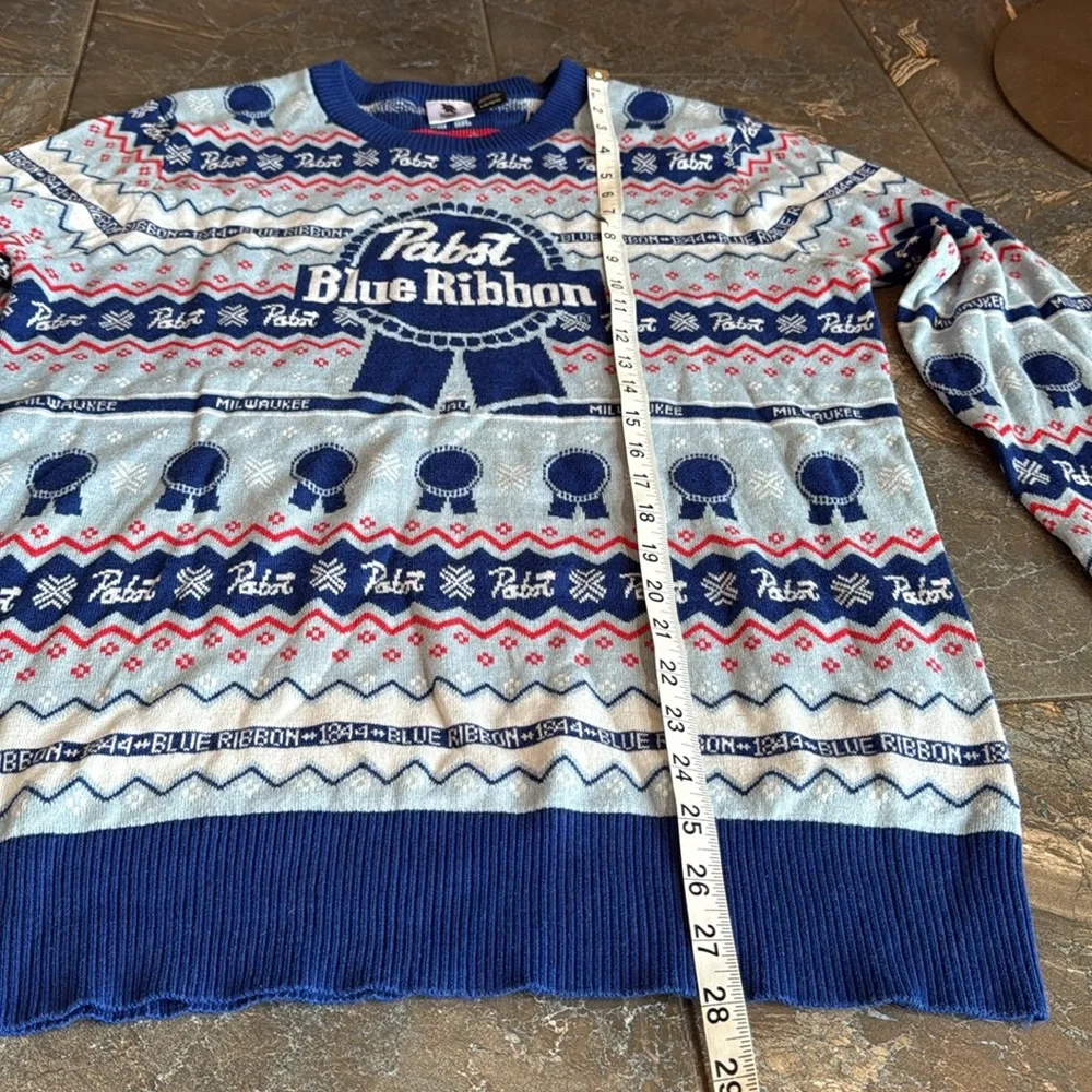Pabst Blue Ribbon stay cozy